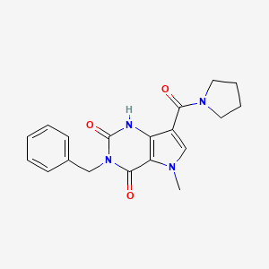 molecular formula C19H20N4O3 B2411196 3-苄基-5-甲基-7-(吡咯烷-1-羰基)-1H-吡咯并[3,2-d]嘧啶-2,4(3H,5H)-二酮 CAS No. 921783-53-1