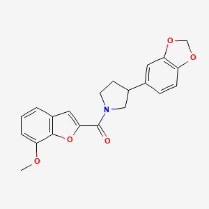 molecular formula C21H19NO5 B2411870 (3-(苯并[d][1,3]二氧杂环-5-基)吡咯烷-1-基)(7-甲氧基苯并呋喃-2-基)甲酮 CAS No. 2034597-34-5