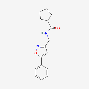 molecular formula C16H18N2O2 B2412099 N-((5-苯基异噁唑-3-基)甲基)环戊基甲酰胺 CAS No. 953223-83-1