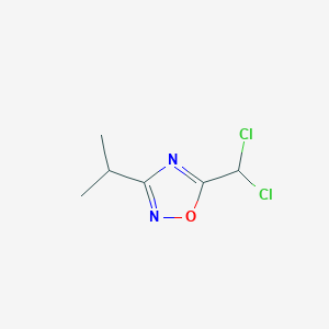 5-(Dichloromethyl)-3-(propan-2-yl)-1,2,4-oxadiazole