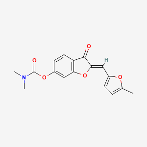 molecular formula C17H15NO5 B2413240 (Z)-2-((5-methylfuran-2-yl)methylene)-3-oxo-2,3-dihydrobenzofuran-6-yl dimethylcarbamate CAS No. 622794-20-1
