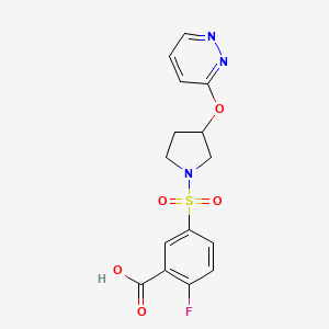 molecular formula C15H14FN3O5S B2413271 2-Fluoro-5-((3-(pyridazin-3-yloxy)pyrrolidin-1-yl)sulfonyl)benzoic acid CAS No. 2034476-67-8
