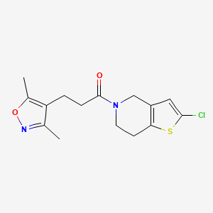molecular formula C15H17ClN2O2S B2413723 1-{2-氯-4H,5H,6H,7H-噻吩[3,2-c]吡啶-5-基}-3-(3,5-二甲基-1,2-噁唑-4-基)丙酮 CAS No. 2097899-90-4
