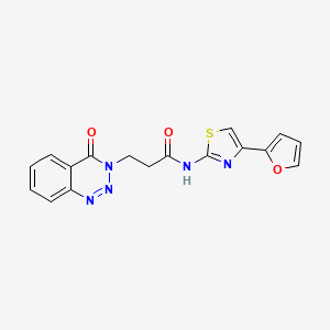 molecular formula C17H13N5O3S B2414091 N-[4-(furan-2-yl)-1,3-thiazol-2-yl]-3-(4-oxo-3,4-dihydro-1,2,3-benzotriazin-3-yl)propanamide CAS No. 1181527-91-2