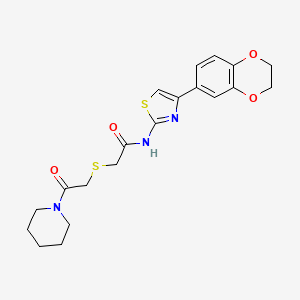 molecular formula C20H23N3O4S2 B2414891 N-(4-(2,3-dihydrobenzo[b][1,4]dioxin-6-yl)thiazol-2-yl)-2-((2-oxo-2-(piperidin-1-yl)ethyl)thio)acetamide CAS No. 681224-32-8