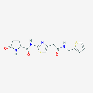 molecular formula C15H16N4O3S2 B2415053 5-oxo-N-(4-(2-oxo-2-((thiophen-2-ylmethyl)amino)ethyl)thiazol-2-yl)pyrrolidine-2-carboxamide CAS No. 1048677-44-6