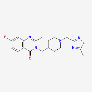 7-Fluoro-2-methyl-3-[[1-[(5-methyl-1,2,4-oxadiazol-3-yl)methyl]piperidin-4-yl]methyl]quinazolin-4-one