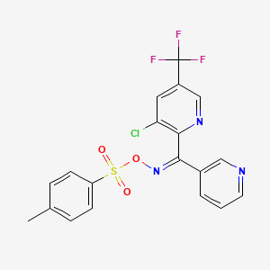 molecular formula C19H13ClF3N3O3S B2415409 3-Chloro-2-[({[(4-methylphenyl)sulfonyl]oxy}imino)(3-pyridinyl)methyl]-5-(trifluoromethyl)pyridine CAS No. 321432-50-2