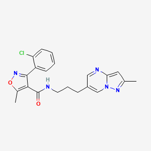 molecular formula C21H20ClN5O2 B2415958 3-(2-chlorophenyl)-5-methyl-N-(3-(2-methylpyrazolo[1,5-a]pyrimidin-6-yl)propyl)isoxazole-4-carboxamide CAS No. 1796946-02-5