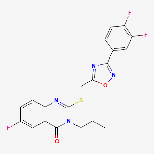 molecular formula C20H15F3N4O2S B2416178 2-(((3-(3,4-difluorophenyl)-1,2,4-oxadiazol-5-yl)methyl)thio)-6-fluoro-3-propylquinazolin-4(3H)-one CAS No. 2309626-02-4