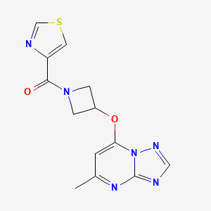 molecular formula C13H12N6O2S B2416274 4-[3-({5-Metil-[1,2,4]triazolo[1,5-a]pirimidin-7-il}oxi)azetidin-1-carbonil]-1,3-tiazol CAS No. 2097929-39-8