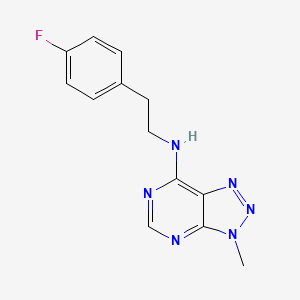 molecular formula C13H13FN6 B2416281 N-[2-(4-fluorophenyl)ethyl]-3-methyltriazolo[4,5-d]pyrimidin-7-amine CAS No. 946252-89-7