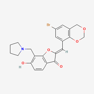 molecular formula C22H20BrNO5 B2416556 (Z)-2-((6-bromo-4H-benzo[d][1,3]dioxin-8-yl)methylene)-6-hydroxy-7-(pyrrolidin-1-ylmethyl)benzofuran-3(2H)-one CAS No. 929457-26-1
