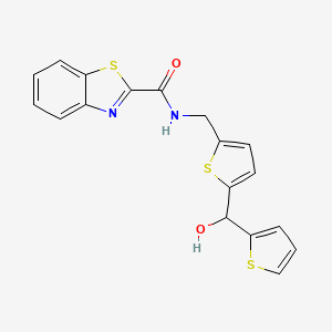 molecular formula C18H14N2O2S3 B2416645 N-((5-(hydroxy(thiophen-2-yl)methyl)thiophen-2-yl)methyl)benzo[d]thiazole-2-carboxamide CAS No. 1421516-33-7