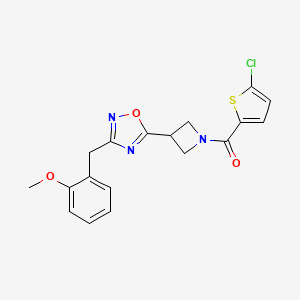 molecular formula C18H16ClN3O3S B2416819 (5-Chlorothiophen-2-yl)(3-(3-(2-methoxybenzyl)-1,2,4-oxadiazol-5-yl)azetidin-1-yl)methanone CAS No. 1421533-15-4