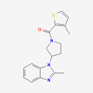 molecular formula C18H19N3OS B2417383 (3-(2-methyl-1H-benzo[d]imidazol-1-yl)pyrrolidin-1-yl)(3-methylthiophen-2-yl)methanone CAS No. 2034421-92-4