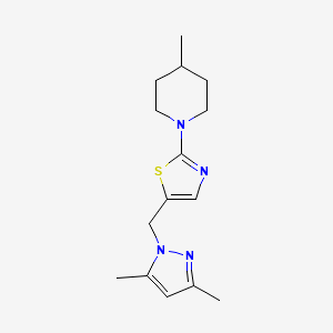 molecular formula C15H22N4S B2417876 1-{5-[(3,5-dimethyl-1H-pyrazol-1-yl)methyl]-1,3-thiazol-2-yl}-4-methylpiperidine CAS No. 956624-14-9