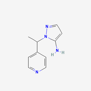 molecular formula C10H12N4 B2417890 1-(1-piridin-4-il-etil)-1H-pirazol-5-amina CAS No. 956506-52-8