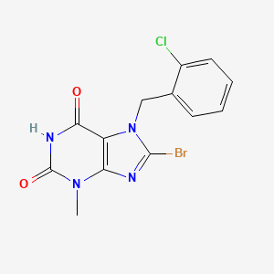 molecular formula C13H10BrClN4O2 B2418251 8-溴-7-(2-氯苄基)-3-甲基-3,7-二氢嘌呤-2,6-二酮 CAS No. 304880-50-0