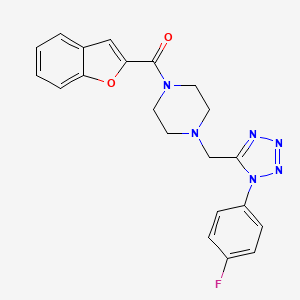 molecular formula C21H19FN6O2 B2418458 ベンゾフラン-2-イル(4-((1-(4-フルオロフェニル)-1H-テトラゾール-5-イル)メチル)ピペラジン-1-イル)メタノン CAS No. 1040651-33-9