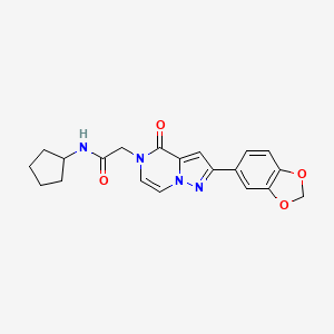 molecular formula C20H20N4O4 B2418856 2-[2-(1,3-ベンゾジオキソール-5-イル)-4-オキソピラゾロ[1,5-a]ピラジン-5(4H)-イル]-N-シクロペンチルアセトアミド CAS No. 1189878-65-6