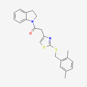 2-(2-((2,5-Dimethylbenzyl)thio)thiazol-4-yl)-1-(indolin-1-yl)ethanone