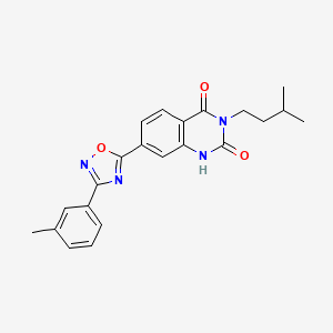 molecular formula C22H22N4O3 B2419306 3-isopentyl-7-(3-(m-tolyl)-1,2,4-oxadiazol-5-yl)quinazoline-2,4(1H,3H)-dione CAS No. 1358772-41-4