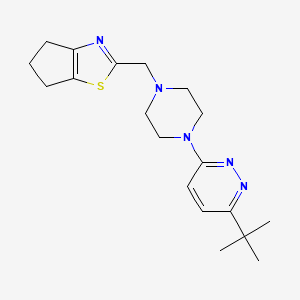 molecular formula C19H27N5S B2419391 2-[[4-(6-Tert-butylpyridazin-3-yl)piperazin-1-yl]methyl]-5,6-dihydro-4H-cyclopenta[d][1,3]thiazole CAS No. 2380173-16-8