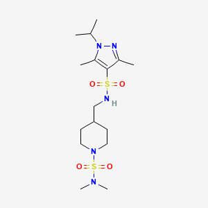 molecular formula C16H31N5O4S2 B2419568 4-((1-isopropyl-3,5-dimethyl-1H-pyrazole-4-sulfonamido)methyl)-N,N-dimethylpiperidine-1-sulfonamide CAS No. 2034357-20-3