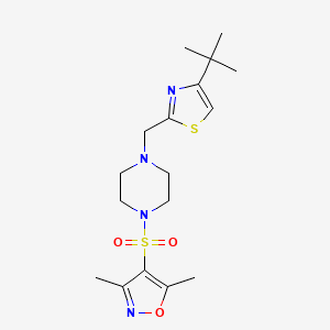 molecular formula C17H26N4O3S2 B2419640 4-((4-((4-(Tert-butyl)thiazol-2-yl)methyl)piperazin-1-yl)sulfonyl)-3,5-dimethylisoxazole CAS No. 1105236-61-0