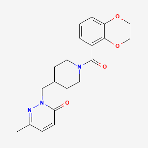 molecular formula C20H23N3O4 B2420020 2-{[1-(2,3-Dihydro-1,4-benzodioxine-5-carbonyl)piperidin-4-yl]methyl}-6-methyl-2,3-dihydropyridazin-3-one CAS No. 2097864-11-2