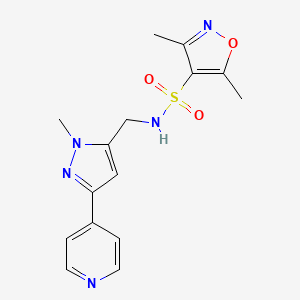 molecular formula C15H17N5O3S B2420155 3,5-Dimethyl-N-[(2-methyl-5-pyridin-4-ylpyrazol-3-yl)methyl]-1,2-oxazole-4-sulfonamide CAS No. 2319634-44-9