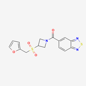 molecular formula C15H13N3O4S2 B2420358 Benzo[c][1,2,5]thiadiazol-5-yl(3-((furan-2-ylmethyl)sulfonyl)azetidin-1-yl)methanone CAS No. 1797697-89-2
