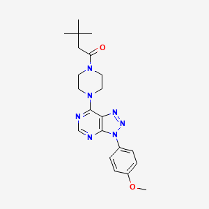 molecular formula C21H27N7O2 B2420359 1-(4-(3-(4-甲氧基苯基)-3H-[1,2,3]三唑并[4,5-d]嘧啶-7-基)哌嗪-1-基)-3,3-二甲基丁-1-酮 CAS No. 923515-68-8