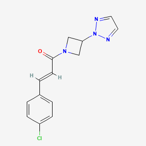 molecular formula C14H13ClN4O B2420379 (E)-1-(3-(2H-1,2,3-triazol-2-yl)azetidin-1-yl)-3-(4-chlorophenyl)prop-2-en-1-one CAS No. 2321333-18-8