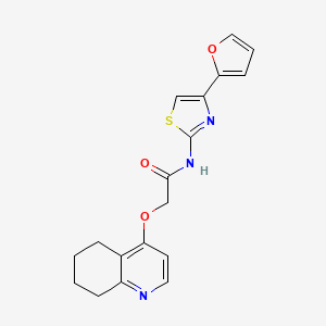 molecular formula C18H17N3O3S B2420738 N-(4-(呋喃-2-基)噻唑-2-基)-2-((5,6,7,8-四氢喹啉-4-基)氧基)乙酰胺 CAS No. 1795424-22-4
