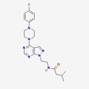 molecular formula C22H28FN7O B2420934 N-(2-(4-(4-(4-fluorophenyl)piperazin-1-yl)-1H-pyrazolo[3,4-d]pyrimidin-1-yl)ethyl)-3-methylbutanamide CAS No. 1021094-02-9