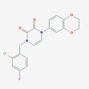 1-[(2-Chloro-4-fluorophenyl)methyl]-4-(2,3-dihydro-1,4-benzodioxin-6-yl)pyrazine-2,3-dione