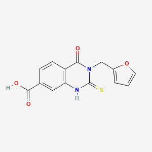 molecular formula C14H10N2O4S B2421454 3-(Furan-2-ylmethyl)-4-oxo-2-sulfanyl-3,4-dihydroquinazoline-7-carboxylic acid CAS No. 403721-12-0