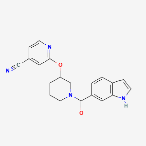 molecular formula C20H18N4O2 B2421757 2-((1-(1H-吲哚-6-羰基)哌啶-3-基)氧基)异烟腈 CAS No. 2034580-31-7