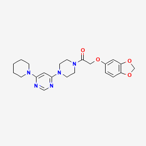 molecular formula C22H27N5O4 B2421906 2-(Benzo[d][1,3]dioxol-5-yloxy)-1-(4-(6-(piperidin-1-yl)pyrimidin-4-yl)piperazin-1-yl)ethanone CAS No. 1203250-95-6
