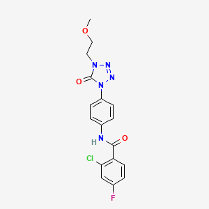 molecular formula C17H15ClFN5O3 B2422493 2-氯-4-氟-N-(4-(4-(2-甲氧基乙基)-5-氧代-4,5-二氢-1H-四唑-1-基)苯基)苯甲酰胺 CAS No. 1396683-62-7