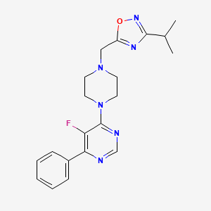 5-[[4-(5-Fluoro-6-phenylpyrimidin-4-yl)piperazin-1-yl]methyl]-3-propan-2-yl-1,2,4-oxadiazole