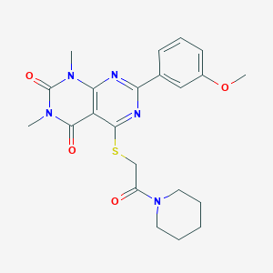 molecular formula C22H25N5O4S B2422908 7-(3-methoxyphenyl)-1,3-dimethyl-5-((2-oxo-2-(piperidin-1-yl)ethyl)thio)pyrimido[4,5-d]pyrimidine-2,4(1H,3H)-dione CAS No. 893919-16-9