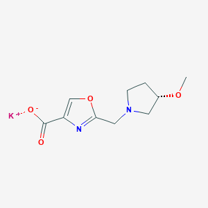 molecular formula C10H13KN2O4 B2423425 钾（S）-2-((3-甲氧基吡咯烷-1-基)甲基)恶唑-4-羧酸盐 CAS No. 2137072-30-9