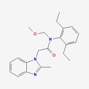 N-(2,6-diethylphenyl)-N-(methoxymethyl)-2-(2-methyl-1H-1,3-benzodiazol-1-yl)acetamide