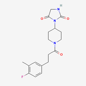 molecular formula C18H22FN3O3 B2424084 3-(1-(3-(4-Fluoro-3-methylphenyl)propanoyl)piperidin-4-yl)imidazolidine-2,4-dione CAS No. 2034298-25-2