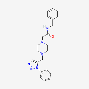 molecular formula C22H26N6O B2424347 N-苄基-2-(4-((1-苯基-1H-1,2,3-三唑-5-基)甲基)哌嗪-1-基)乙酰胺 CAS No. 1421524-26-6