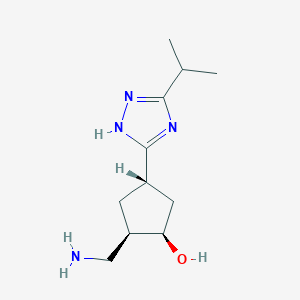 molecular formula C11H20N4O B2424563 (1R,2R,4S)-2-(Aminomethyl)-4-(3-propan-2-yl-1H-1,2,4-triazol-5-yl)cyclopentan-1-ol CAS No. 2126142-91-2
