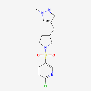 molecular formula C14H17ClN4O2S B2424731 2-Chloro-5-[3-[(1-methylpyrazol-4-yl)methyl]pyrrolidin-1-yl]sulfonylpyridine CAS No. 1436099-36-3